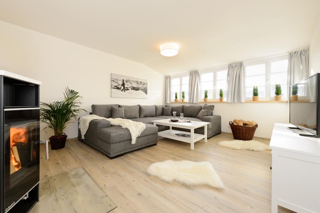 "Viktoria Apartments" - Annehmlichkeiten Von 4-Sterne Familien-Und Wellnesshotel Viktoria Koennen Mitgenutzt Werden Oberstdorf Zimmer foto